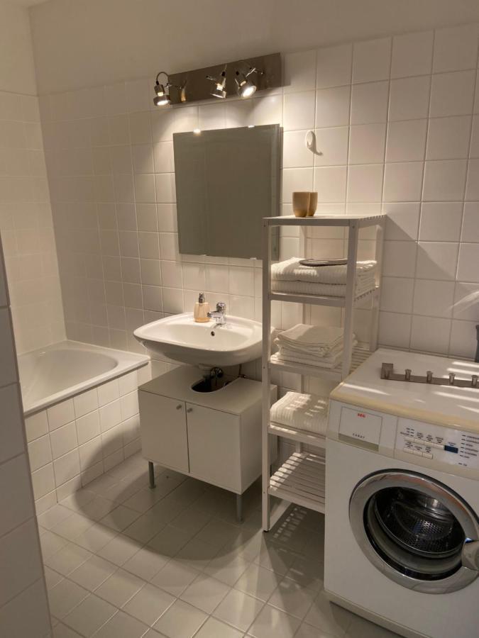 Bright Apartment With A Free Parking Garage @ Wienerberg エクステリア 写真